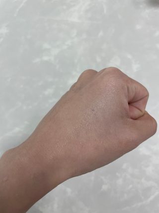스킨큐어 산다화 카멜리아 안티 링클 멀티밤 — 3.5점을 준 리뷰어가 2023년 1월 올린 사용 사진