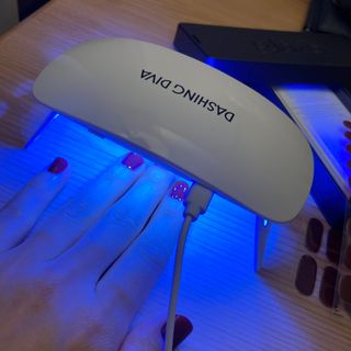 데싱디바 글레이즈 젤네일 크레이지 레드 가을 컬렉션_4종 중 택 1 — 4점을 준 리뷰어가 2021년 9월 올린 사용 사진