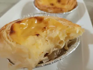 디앙뜨 포르투갈 에그타르트 오리지널 맛+패션후르츠 맛 중 택1 — 5점을 준 리뷰어가 2021년 8월 올린 사용 사진