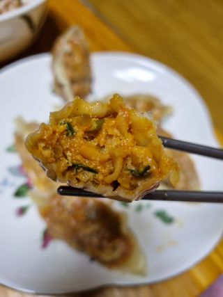 삼양냉동 [삼양] 얇은피불닭왕교자+얇은피까르보불닭왕교자 총4팩 — 5점을 준 리뷰어가 2021년 2월 올린 사용 사진