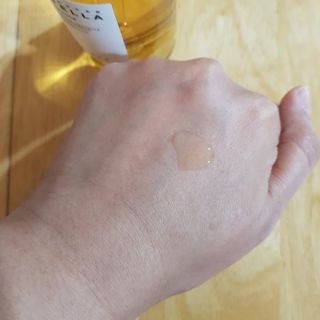 [스킨1004] 마다가스카르 센텔라 앰플 100ml — 5점을 준 리뷰어가 2024년 5월 올린 사용 사진