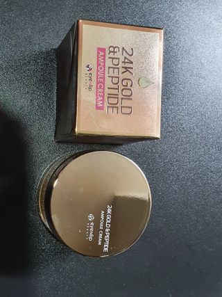 아이앤립 / EYENLIP 아이앤립 24K 골드 N 펩타이드 앰플 크림 — 5점을 준 리뷰어가 2021년 4월 올린 사용 사진