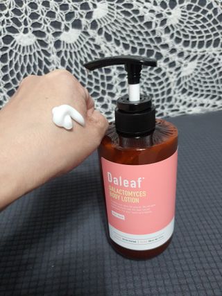 달리프 갈락토미세스 베러 퍼퓸 바디로션 로즈머스크 — 5점을 준 리뷰어가 2021년 2월 올린 사용 사진