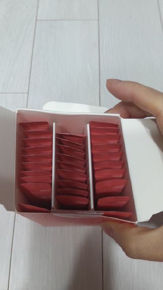 아임오 Y와이 밸런스 프로바이오틱스 30포 — 5점을 준 리뷰어가 2021년 12월 올린 사용 사진