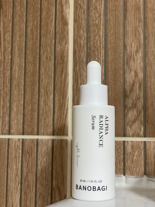 바노바기 코스메틱 알파 래디언스 세럼 30ml — 5점을 준 리뷰어가 2023년 11월 올린 사용 사진
