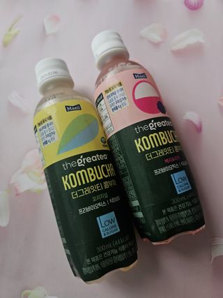 더그레잇티 콤부차 [매일유업] 더그레잇티 44kcal 콤부차 300ml *12개입 (오리지널 6개+베리리치 6개) — 5점을 준 리뷰어가 2023년 8월 올린 사용 사진