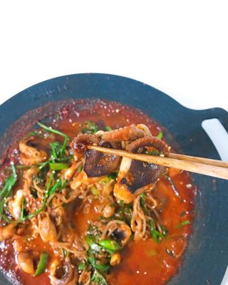 [푸딩팩토리] 불맛양념 쭈꾸미볶음 300G_엄선한 쭈꾸미원물과 양념이 신의 한수! — 3.5점을 준 리뷰어가 2022년 9월 올린 사용 사진