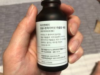 마리엔메이 히알루로닉스 세럼 ,나이아신아마이드 모과 세럼, 마린콜라겐 세럼, 청귤 흰목이버섯 추출물 세럼 — 5점을 준 리뷰어가 2021년 10월 올린 사용 사진
