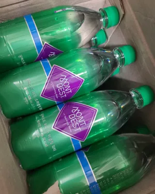 몽베스트 Montbest with Sparkling water Plain 20병 — 5점을 준 리뷰어가 2021년 11월 올린 사용 사진