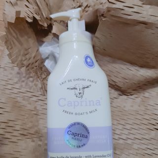 카프리나 산양밀크 모이스춰라이징 바디로션 350ml(라벤더향) — 5점을 준 리뷰어가 2023년 5월 올린 사용 사진