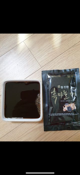 서울약사신협 약사신협_흑마늘진액_70mlx30포 — 5점을 준 리뷰어가 2021년 4월 올린 사용 사진