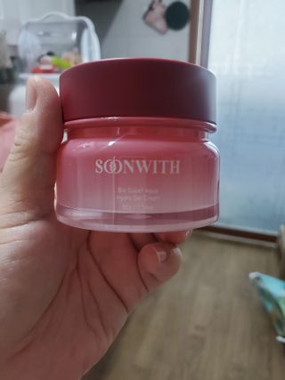 SOONWITH 바이오 수퍼 아쿠아 하이드로 젤 크림 — 5점을 준 리뷰어가 2021년 3월 올린 사용 사진