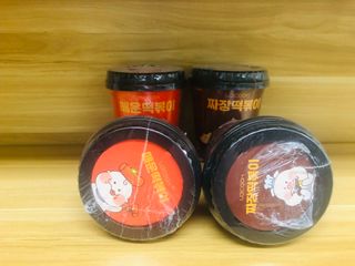 유비쿡 컵떡볶이 매운컵떡볶이2개/ 짜장컵떡볶이 2개  총 4개세트 — 5점을 준 리뷰어가 2021년 6월 올린 사용 사진