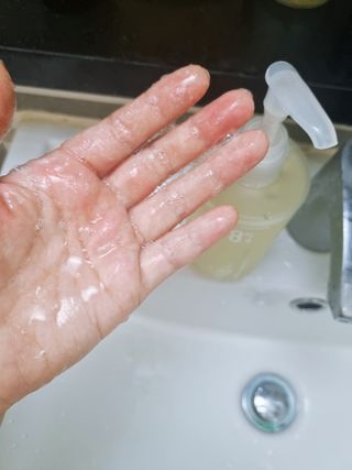 에일리언오더즈 센티드 핸드 앤 바디 워시 290ml (3종 택1) — 3.5점을 준 리뷰어가 2023년 8월 올린 사용 사진
