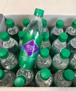 몽베스트 Montbest with Sparkling water Plain 20병 — 5점을 준 리뷰어가 2021년 11월 올린 사용 사진