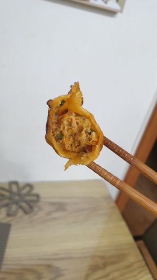 한만두 진한 해물맛 짬뽕만두 1kg — 5점을 준 리뷰어가 2021년 4월 올린 사용 사진