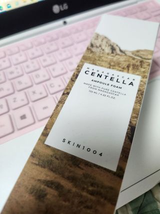스킨1004 [SKIN1004] 마다가스카르 센텔라 앰플 폼 125ml — 5점을 준 리뷰어가 2024년 9월 올린 사용 사진