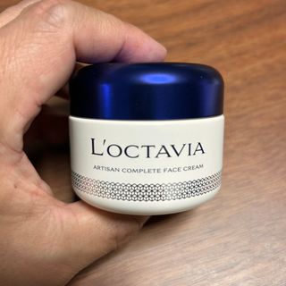 록타비아 Artisan Complete Face Cream — 5점을 준 리뷰어가 2023년 10월 올린 사용 사진