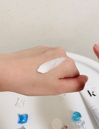 키노닉스 원더 레미디 튜브 보습크림 — 4점을 준 리뷰어가 2021년 7월 올린 사용 사진