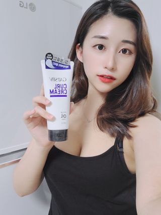 [갸스비] 곱슬 머리부터 파마까지 남자의 컬을 위한 갸스비 컬크림 — 5점을 준 리뷰어가 2021년 5월 올린 사용 사진