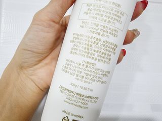 [엠메이데이] 샤워인샤워 화이트 바디 톤업크림 300g — 5점을 준 리뷰어가 2021년 12월 올린 사용 사진