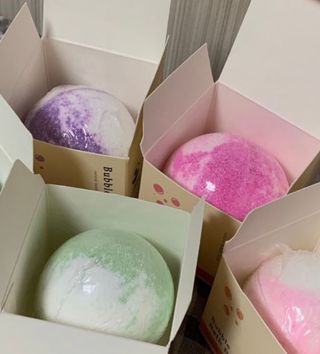 버블데이 배쓰밤 거품입욕제 버블바 6종 — 4점을 준 리뷰어가 2021년 8월 올린 사용 사진