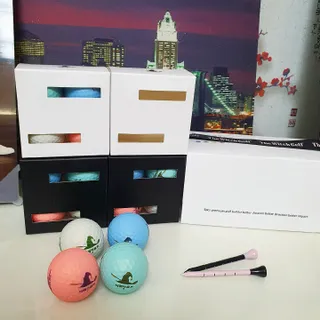 더위치골프(thewitchgolf) 프리미엄 골프 공 더위치골프 매트 펄 컬러의 3피스볼 더위치골프 골프볼 선물세트 — 5점을 준 리뷰어가 2023년 9월 올린 사용 사진
