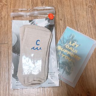 카우아이 필라테스 기어 / 스튜디오 운동을 도와주는 일체형 논슬립 발가락 양말 — 2점을 준 리뷰어가 2021년 2월 올린 사용 사진