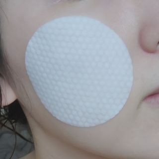 커스토젠 아크슈터 마이크로바이옴 토너패드 파우치타입 이중패드 1박스(50매) — 5점을 준 리뷰어가 2022년 7월 올린 사용 사진