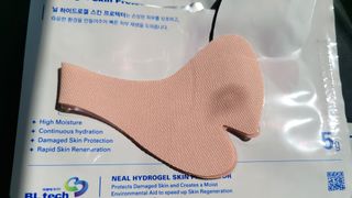 건강누리인터내셔날 닐 하이드로겔 스킨 프로텍터 골프패치 [1BOX=5매입] — 5점을 준 리뷰어가 2022년 7월 올린 사용 사진