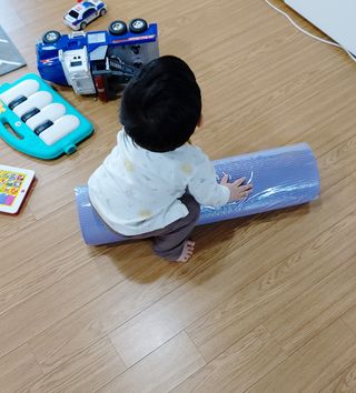 원달러샵 NBR 10mm 바디핏 요가매트 — 5점을 준 리뷰어가 2021년 2월 올린 사용 사진