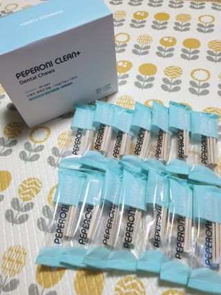 페페로니 클린플러스 덴탈치킨껌 10g x 14p — 5점을 준 리뷰어가 2021년 7월 올린 사용 사진