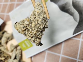 오봉산꽃부각 [만나식품] 오봉산 꽃부각 3가지 맛(오리지널, 새우맛, 매운고추맛) — 5점을 준 리뷰어가 2023년 1월 올린 사용 사진