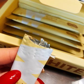 디오르 파인화이트 — 5점을 준 리뷰어가 2022년 1월 올린 사용 사진
