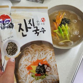 [한면원] 잔치국수 2인분 — 5점을 준 리뷰어가 2022년 7월 올린 사용 사진