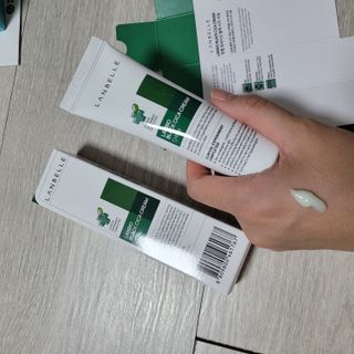 랑벨 랑바이오 블랙 시카 크림 50ml(블랙비 프로폴리스, 시카 4종, 판테놀 10 함유) — 5점을 준 리뷰어가 2022년 5월 올린 사용 사진