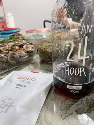 클린24시간 1BOX(5포) + 전용보틀(500ml) — 5점을 준 리뷰어가 2023년 3월 올린 사용 사진