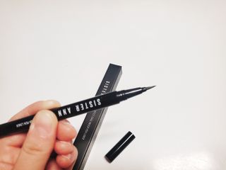 씨스터앤 퍼펙트 엣지 브러쉬 펜 라이너 2종 택 1 — 5점을 준 리뷰어가 2022년 1월 올린 사용 사진