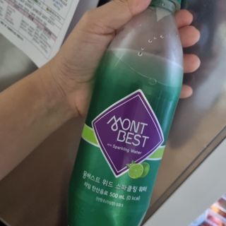 몽베스트 Montbest with Sparkling water Lime20병 — 5점을 준 리뷰어가 2022년 9월 올린 사용 사진