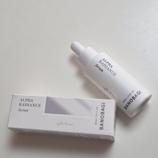 바노바기 코스메틱 알파 래디언스 세럼 30ml — 5점을 준 리뷰어가 2023년 12월 올린 사용 사진