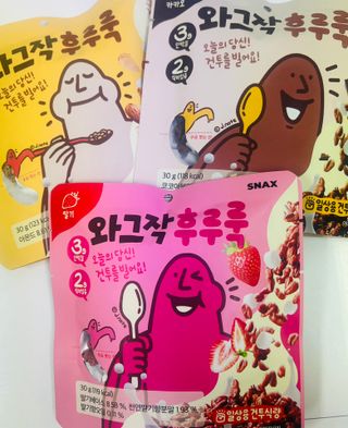 스낵스 와그작후루룩 3종_카카오2봉+아몬드2봉+딸기2봉 (총 6봉) — 5점을 준 리뷰어가 2024년 2월 올린 사용 사진