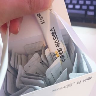 체인미 국화꽃 추출분말 에스오에스 곡류효소 과일채소 17종 혼합 분말 스틱 — 5점을 준 리뷰어가 2021년 11월 올린 사용 사진