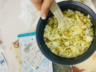 해풀잎 누구나 김밥*1ea [(혼합야채 35g *1ea,  김밥김 (5g, 5ea),  양념간장 (6g, 5ea), 참기름(5g, 2ea)] — 4점을 준 리뷰어가 2022년 7월 올린 사용 사진