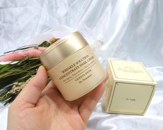 Dr.느루벗 느루벗 링클 솔루션 콘센트레이트 스네일 탄력 달팽이 크림 80g — 5점을 준 리뷰어가 2021년 3월 올린 사용 사진