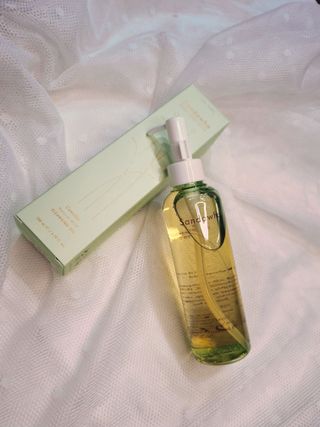 스킨큐어 산다화 순한 클렌징 동백 오일 200ml — 5점을 준 리뷰어가 2023년 8월 올린 사용 사진