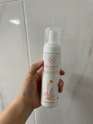 MF프리 [닥터문] 유산균 락토케어 질경초 여성청결제 200ml (폼타입) — 4점을 준 리뷰어가 2022년 7월 올린 사용 사진