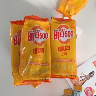 광동생활건강 [광동] 제니비타민C 비타500데일리스틱 180포+제니등신대+제니스티커 — 5점을 준 리뷰어가 2021년 11월 올린 사용 사진