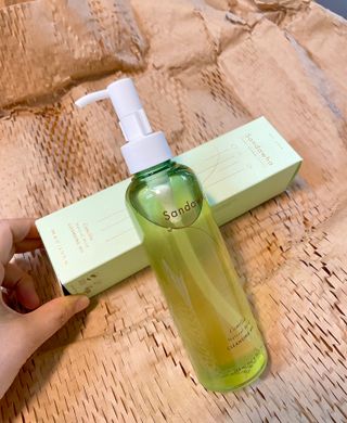 스킨큐어 산다화 순한 클렌징 동백 오일 200ml — 5점을 준 리뷰어가 2023년 4월 올린 사용 사진