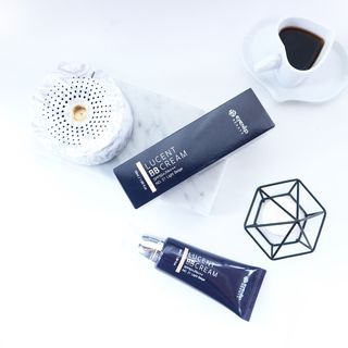 아이앤립 / EYENLIP 아이앤립 루센트 비비크림 2 Color — 4점을 준 리뷰어가 2021년 6월 올린 사용 사진