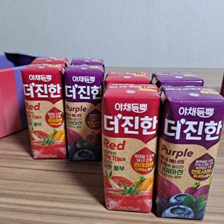 [롯데칠성] 야채듬뿍 더'진한 [롯데칠성] 야채는 이제 COLORFULL! 야채듬뿍  더 진한 레드 4개 +퍼플 4개 (총 8개) — 5점을 준 리뷰어가 2023년 6월 올린 사용 사진